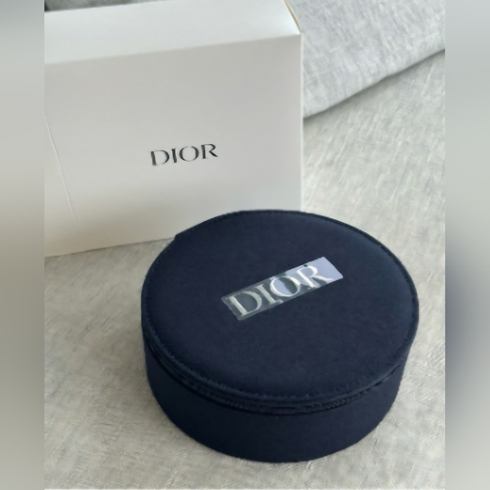 DIOR Beauty Round Vanity Pouch Makeup Mirror Bag Travel Case